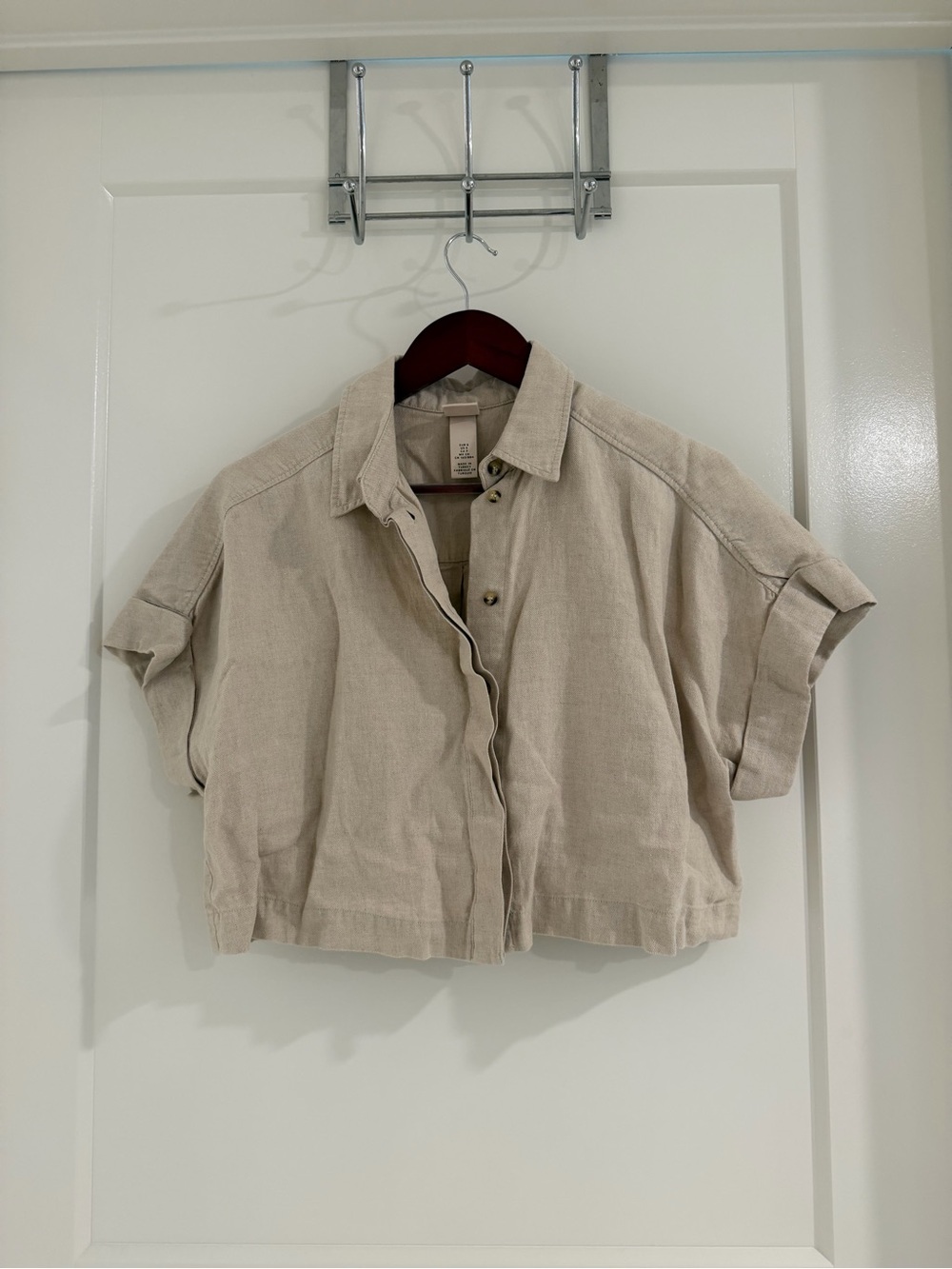 Cropped Beige Linen Button-Up Shirt